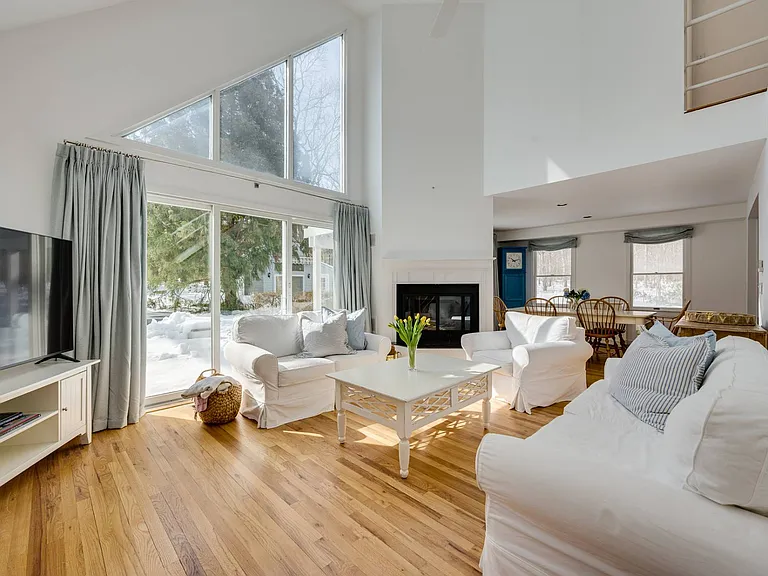 757 Seven Ponds Towd Rd — Photo 4