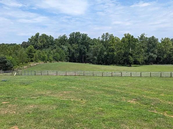 4444 Sumerduck Rd, Sumerduck, VA 22742