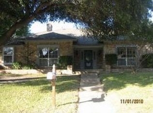 16915 Park Hill Dr, Dallas, TX 75248