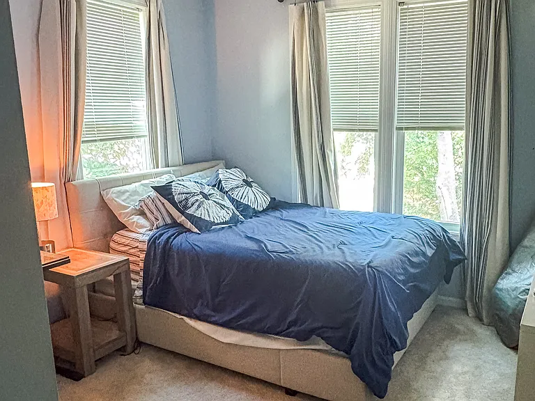 Second bedroom