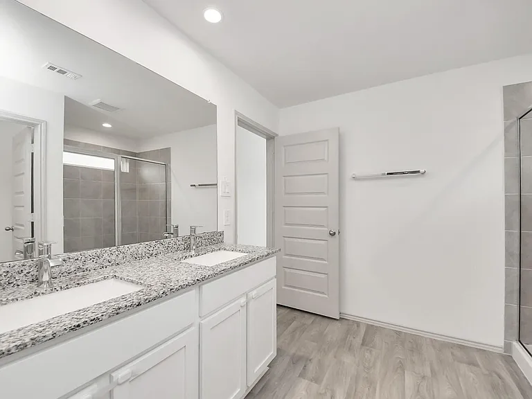 3521 Rockefeller Rd — Photo 30