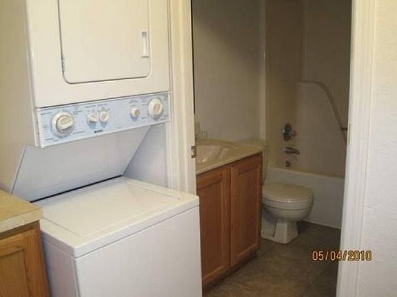 5th image of 1800 SW 8th St