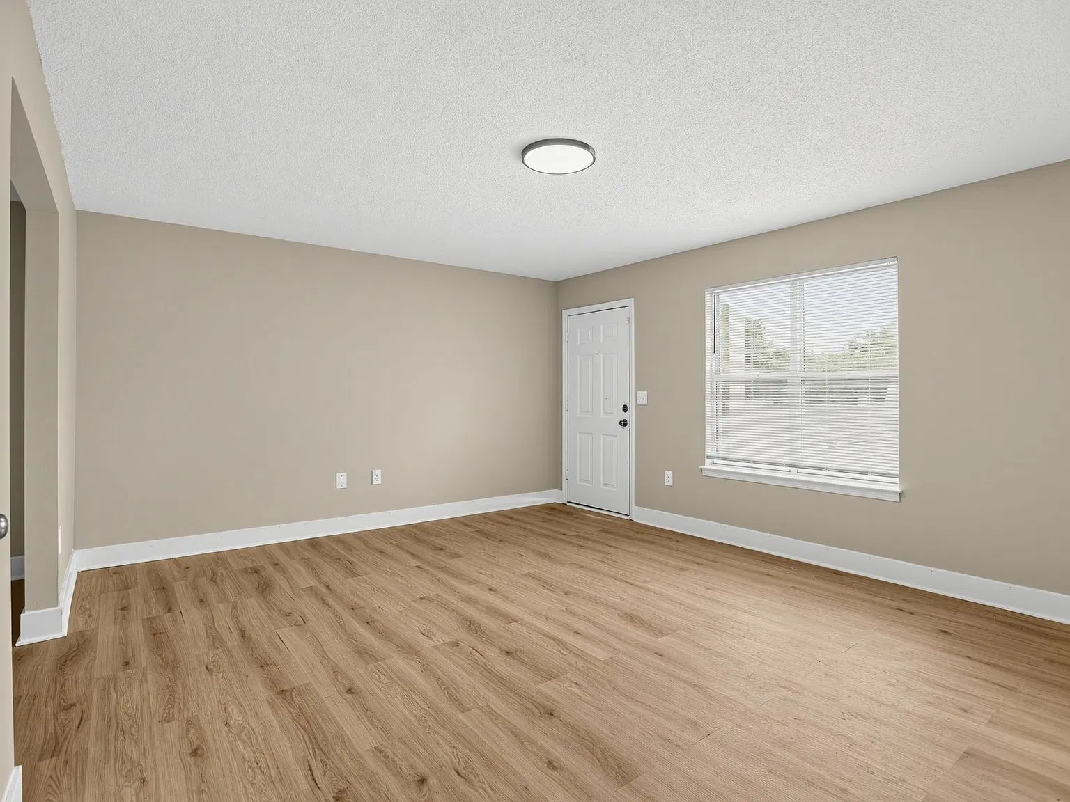 Hillcrest Estates — Photo 3