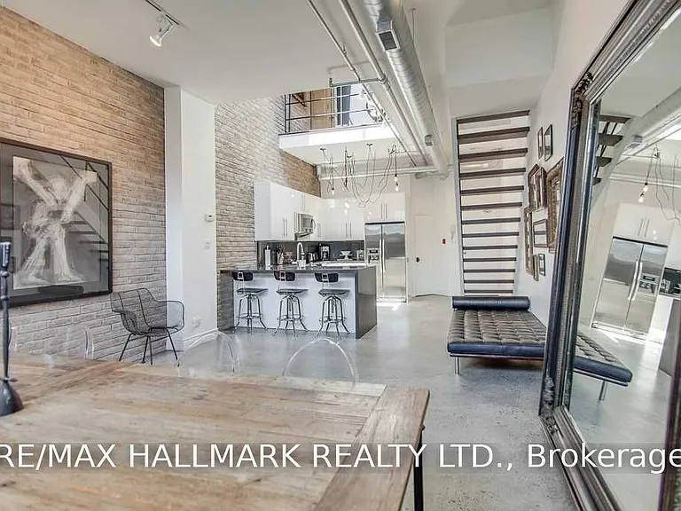6 Bartlett Ave #7 — Photo 6