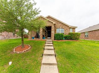 1832 Pioneer Way, Lancaster, TX 75146