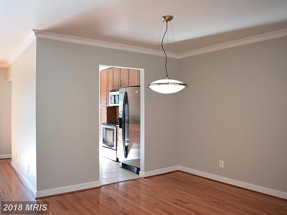 3rd image of 302 Hilltop Ln #302J