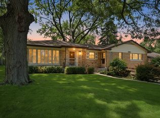 2912 Old Glenview Rd, Wilmette, IL 60091