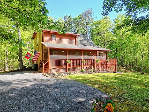 3rd image of 340 Vista Hills Rd