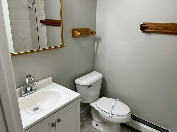 101 College Park Ct #2, Normal, IL 61761