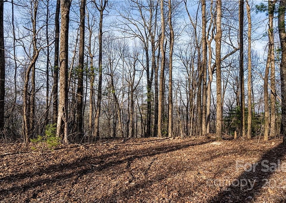 1st image of 360 W Chestnut Dr #11