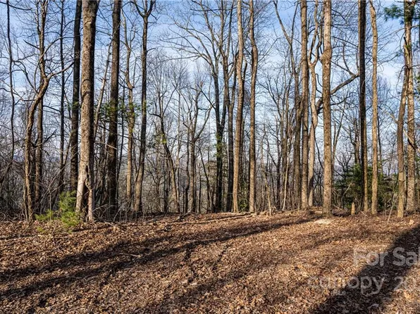 360 W Chestnut Dr #11, Hendersonville, NC 28739