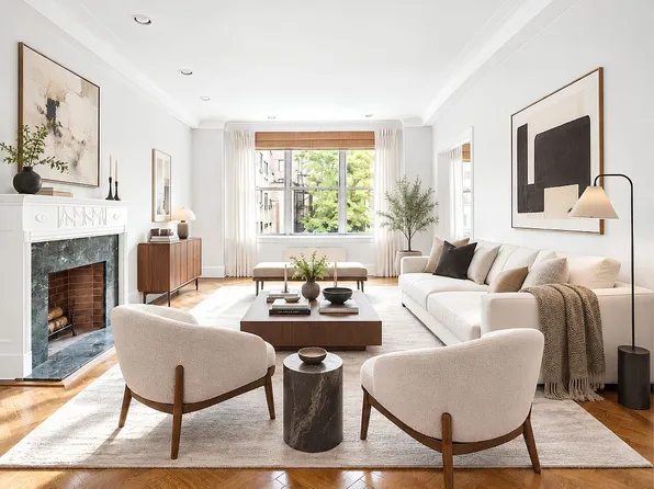 262 Central Park W #3D, New York, NY 10024