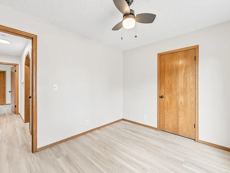 311 N Rutgers St — Photo 21