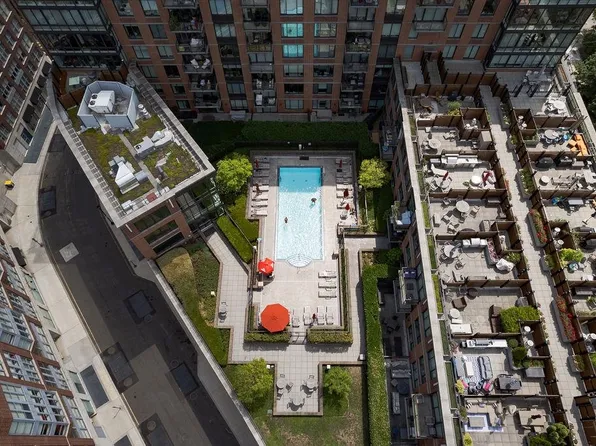 1100 Maxwell Lane image 27 of 31