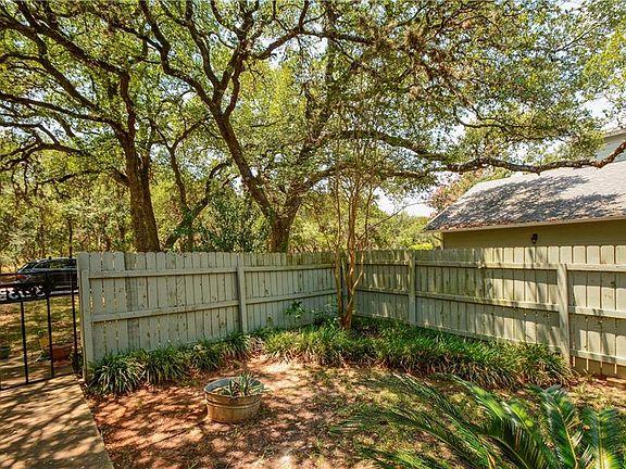 4th image of 3213B W William Cannon Dr