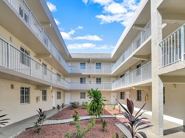 6175 NW 186th St APT 104, Hialeah, FL 33015