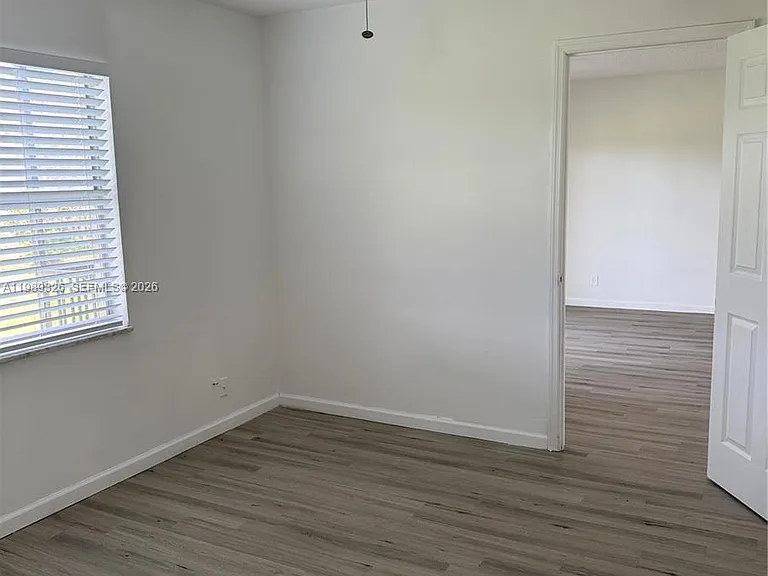 6301 N Falls Circle Dr #213 — Photo 32