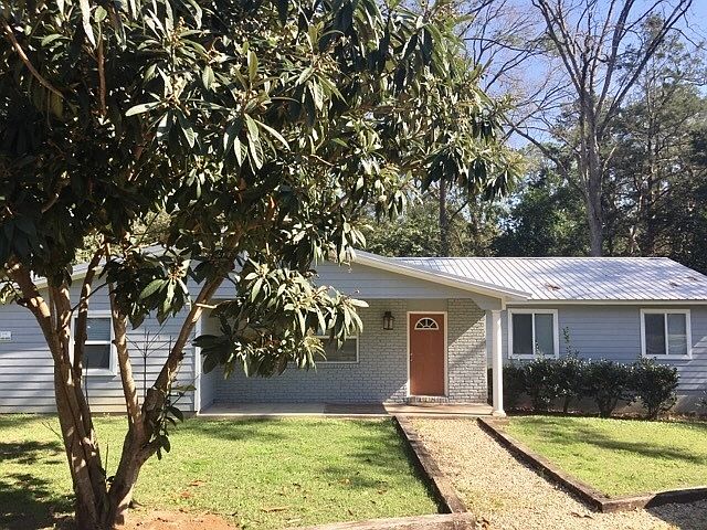 1st image of 221 Bamboo Dr