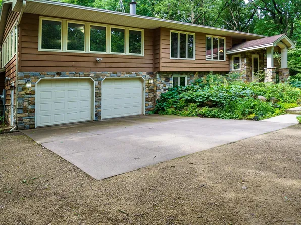 6340 Lamar Ave S, Cottage Grove, MN 55016