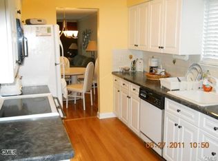 32 Happy Hollow Cir UNIT D, Stratford, CT 06614