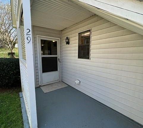 3rd image of 1107-29 Brookwood Ln