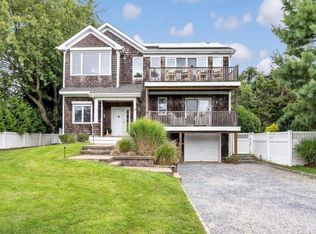 25 Oceanview Dr, Southampton, NY 11968