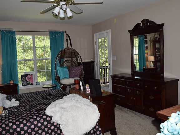 5th image of 8204 Brighton Dr