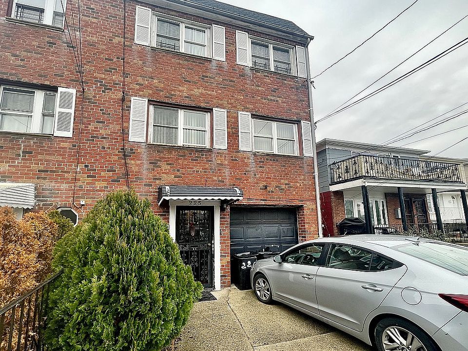 1st image of 225 19th St