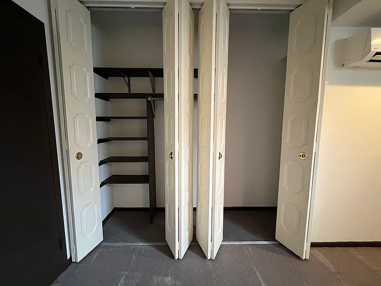 Wellington One Apartments — Photo 25