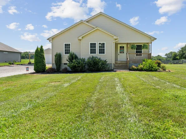 315 Burnley Rd, Hartsville, TN 37074