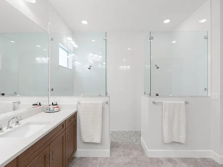 4776 Estates Cir — Photo 60