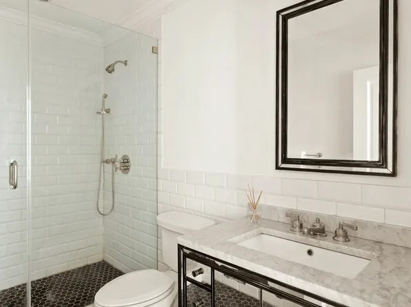 18 Arlington Place image 7 of 13