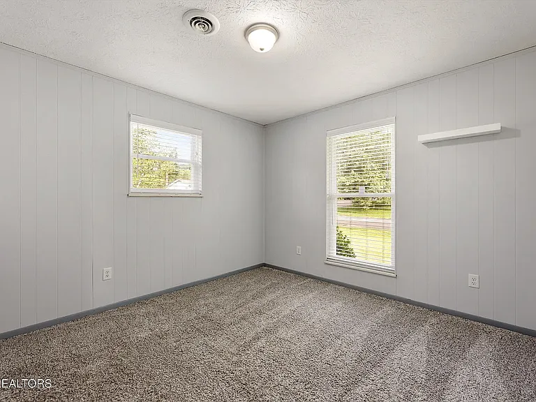 6579 E Garwood Cir — Photo 11