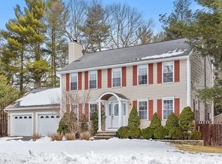 1 Autumn Ln, Methuen, MA 01844