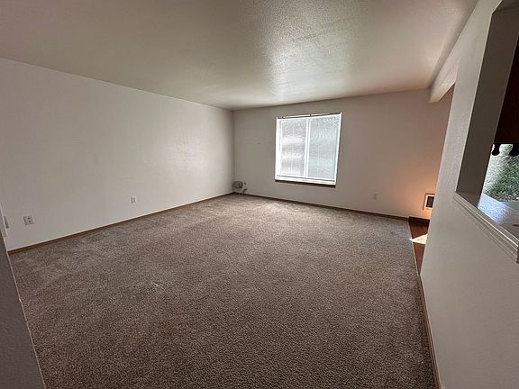 3rd image of 421 & 423 S Ecols St #16B815149