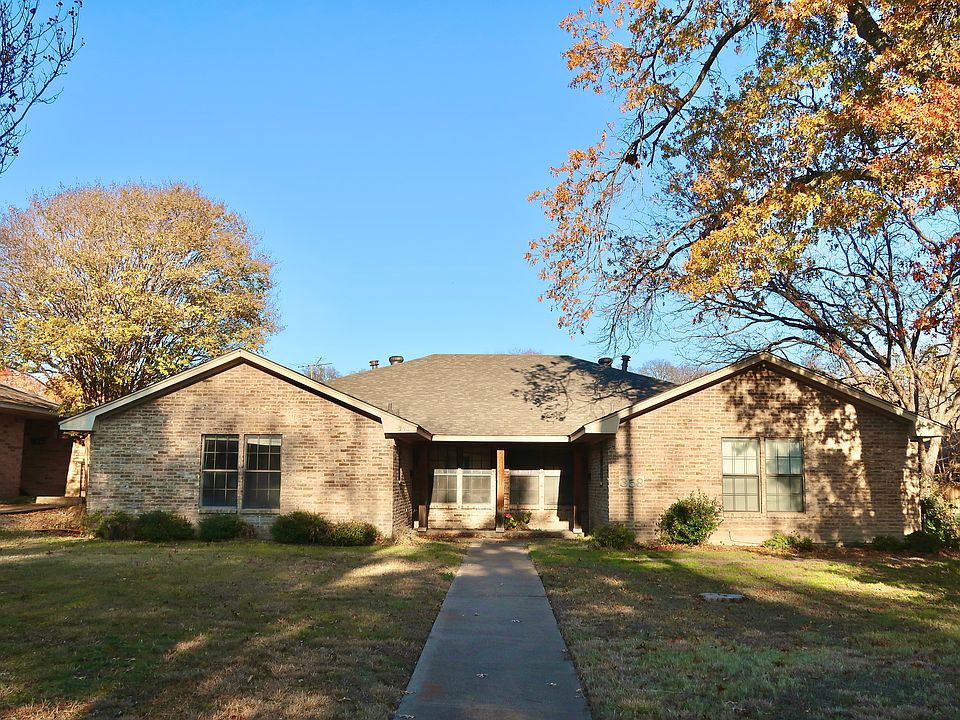 1st image of 356 Park Brook Dr