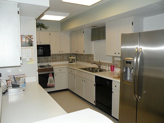 3rd image of 25808 S Texas Ct