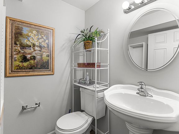 4th image of 29705 Lacy Dr #77