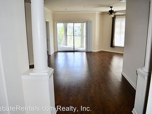 4th image of 8290 Gate Pkwy W Unit 415