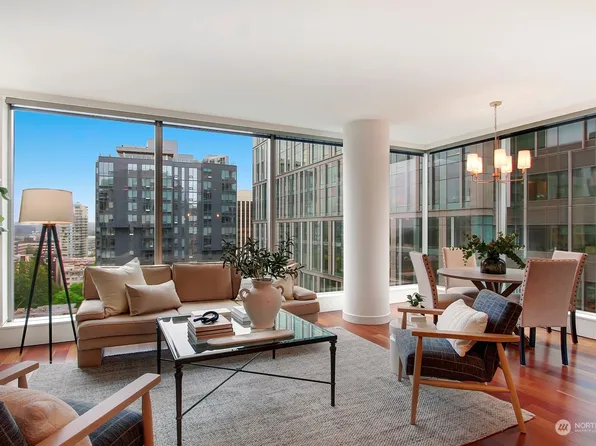 10650 NE 9th Place #1820, Bellevue, WA 98004