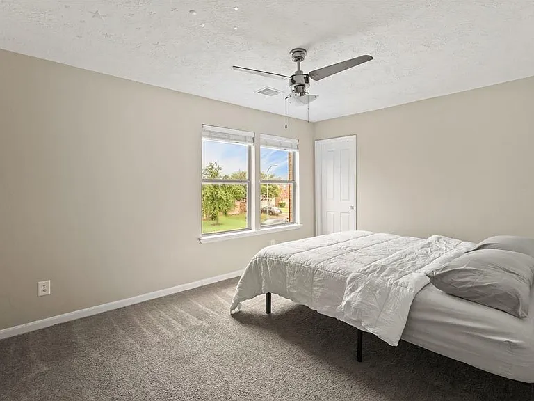 6719 Path Way Ct — Photo 31
