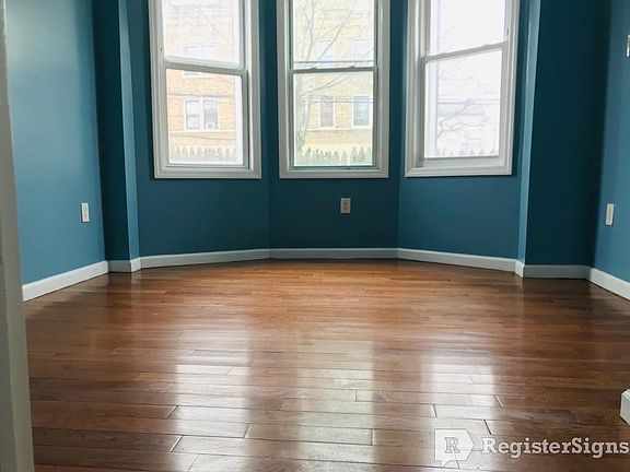 2nd image of 380 Avon Ave