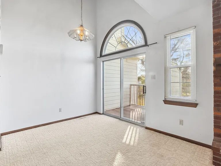 12110 Autumn Lakes Dr — Photo 7