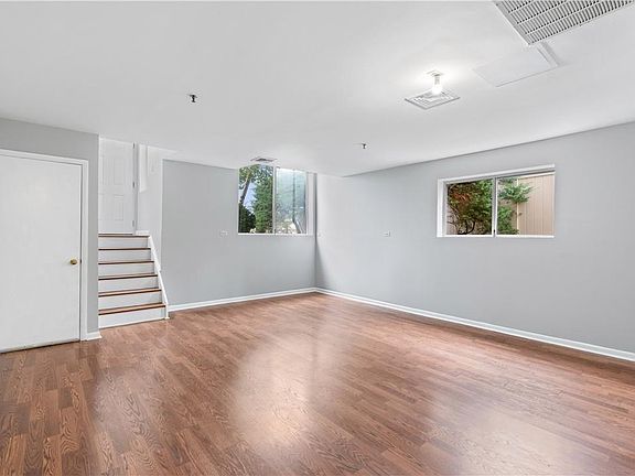 3rd image of 100 Chatterton Ave APT 7