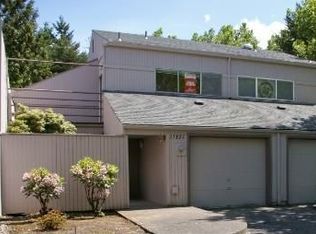 17824 NW Lakeway Ct, Beaverton, OR 97006