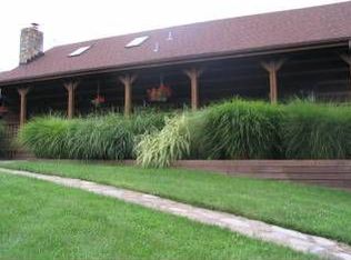 2204 Wildflower Tr, Louisville, KY 40023