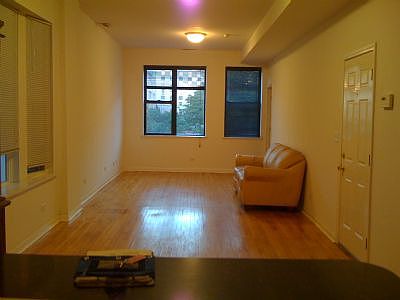 4th image of 1418 N Western Ave APT 3F