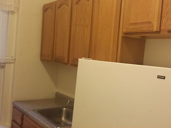 3rd image of 1704 E 15th St APT C3