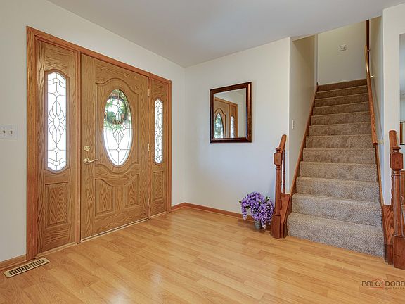 4th image of 4075 N Parkside Dr