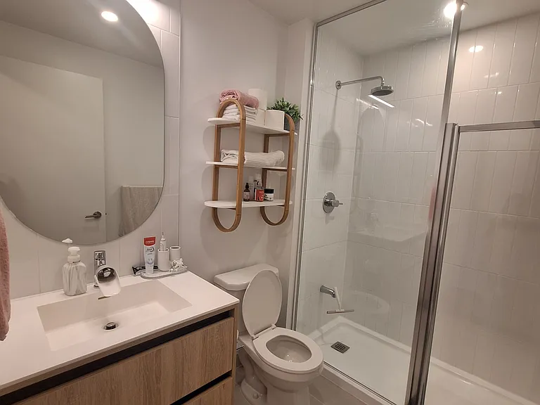 7950 Bathurst St #1415 — Photo 24